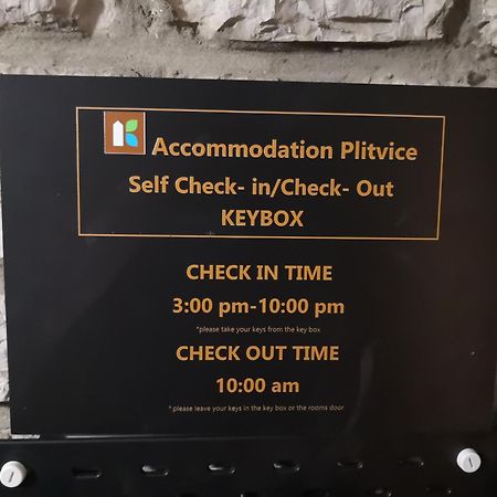Accommodation Plitvice Korenica Bagian luar foto