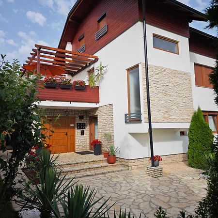 Accommodation Plitvice Korenica Bagian luar foto